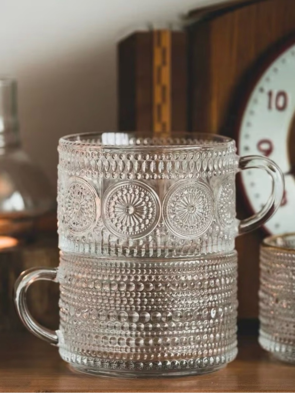 🐻 2/$25 • Vintage Style Clear Embossed Glass Mugs • Set of 2